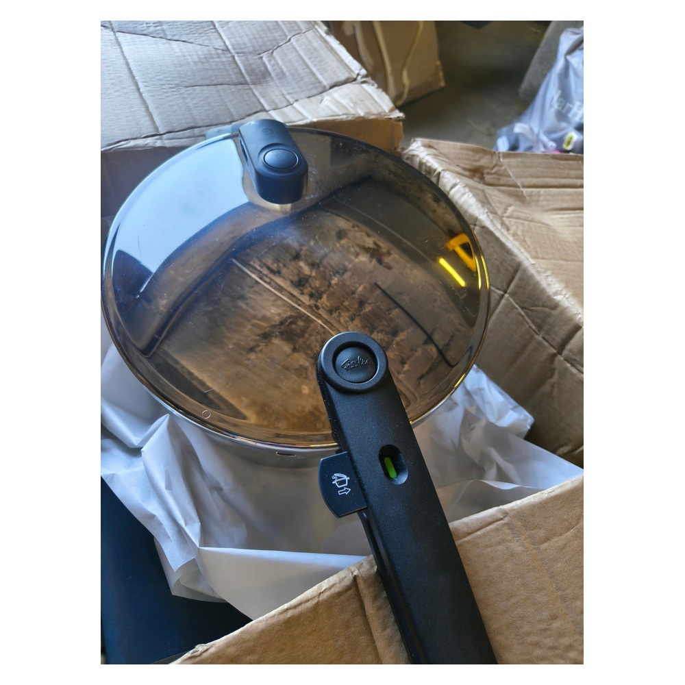 Fissler szybkowar 6 l garnek ciśnieniowy indukcja stal 18/10 Germany