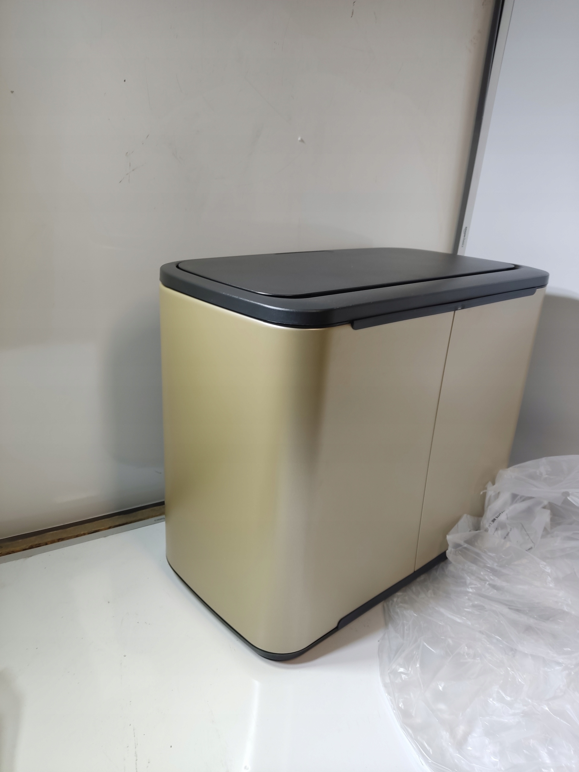 Brabantia Bo Touch Bin Kosz na śmieci 36L Stalowy Soft Touch Segregacja — zdjęcie 6