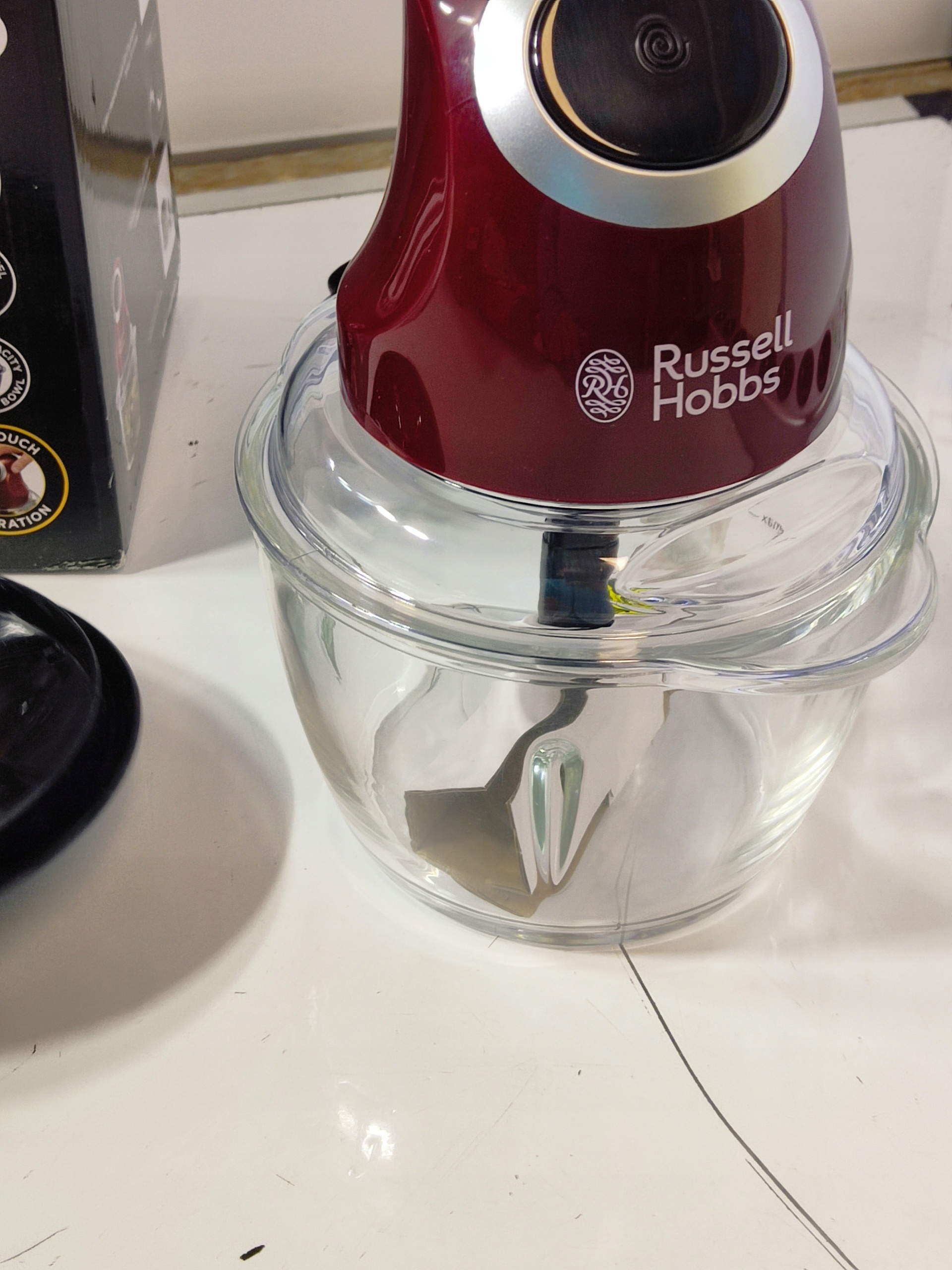 Russell Hobbs Desire Mini Chopper rozdrabniacz 200W szklana misa — zdjęcie 4