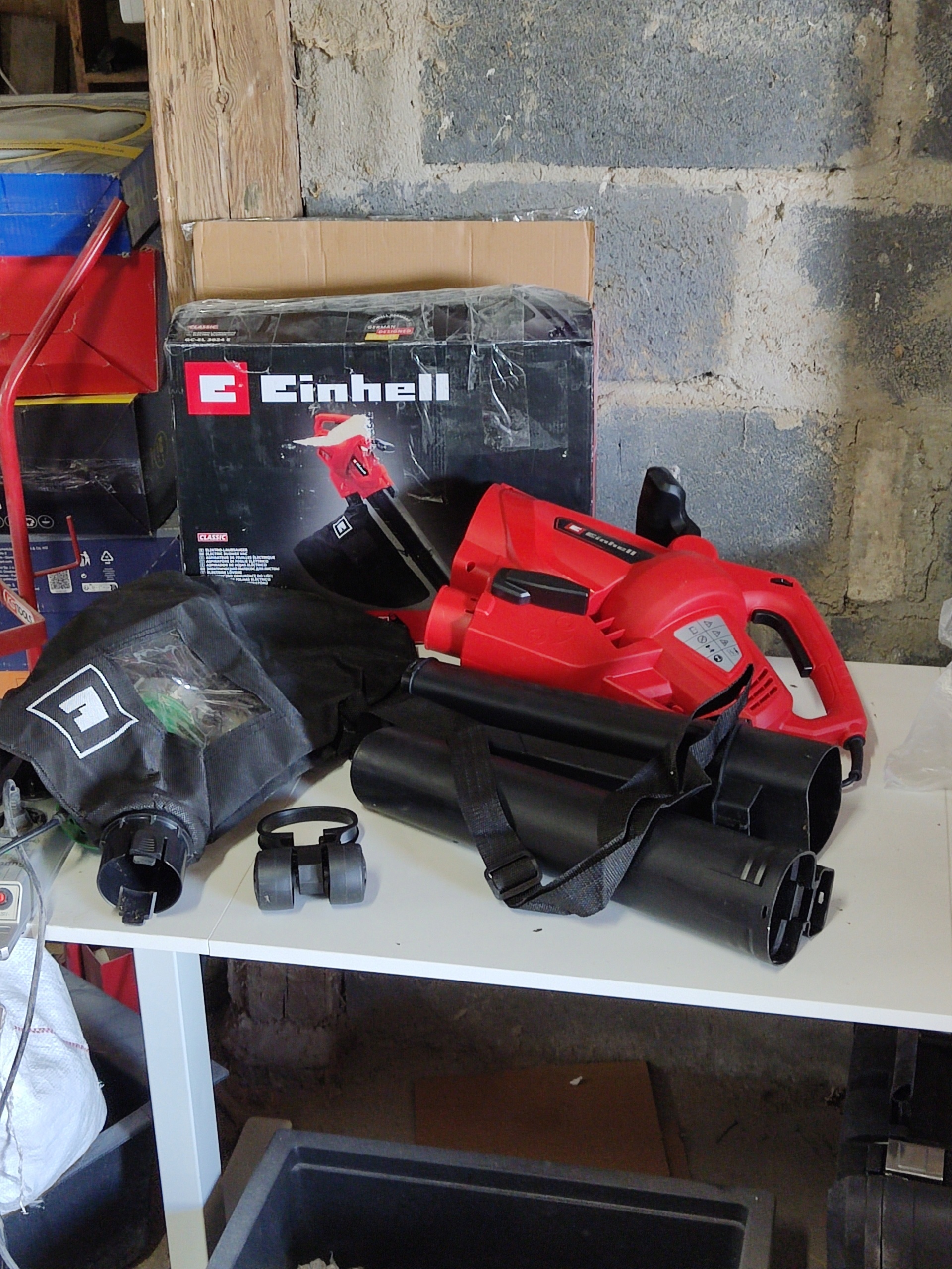 Odkurzacz dmuchawa do liści Einhell GC-EL 3024 E 3000W — zdjęcie 8