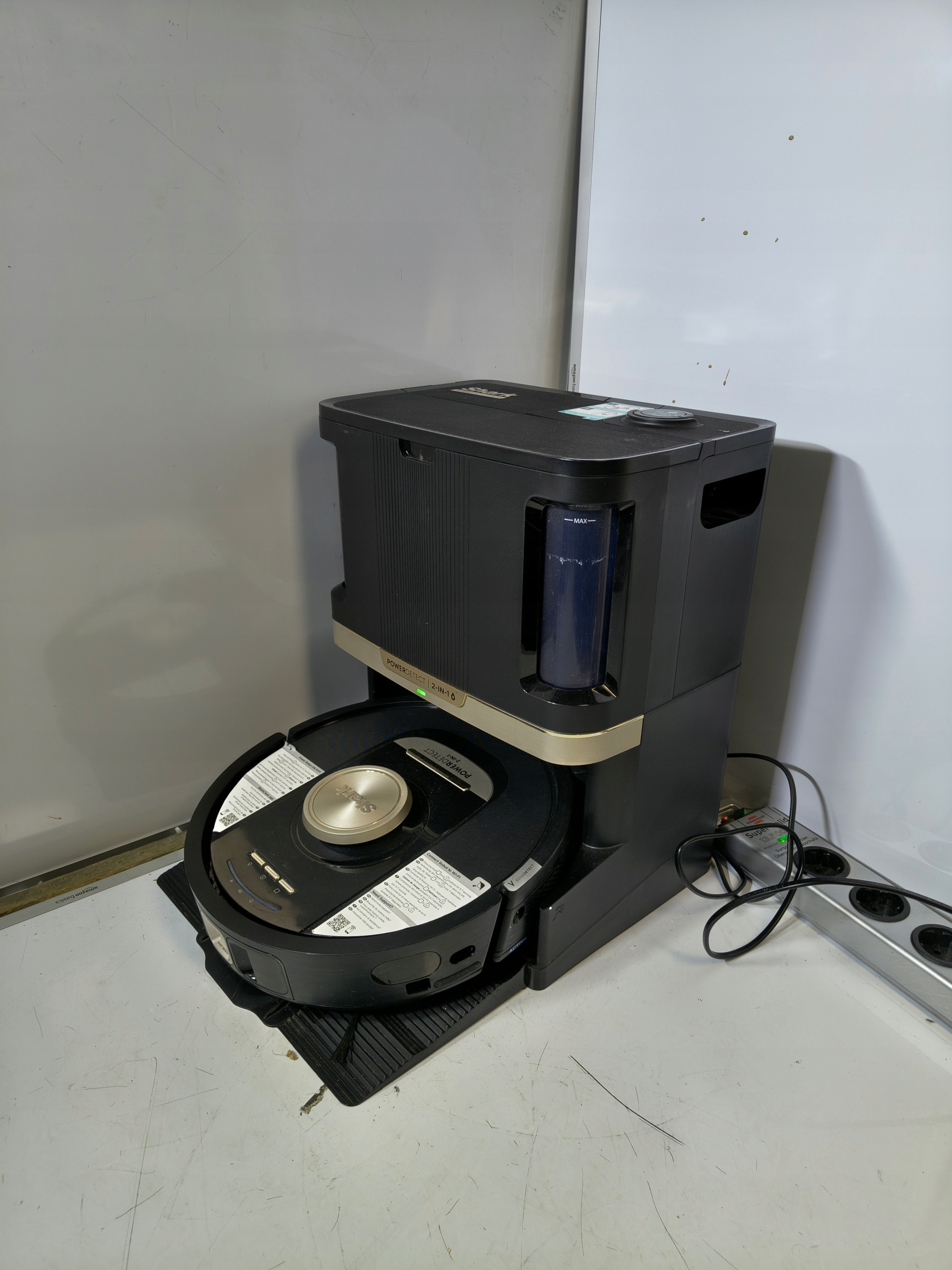 Robot sprzątający Shark RV2800ZEU PowerDetect 2w1 stacja opróżniająca Wi-Fi — zdjęcie 7