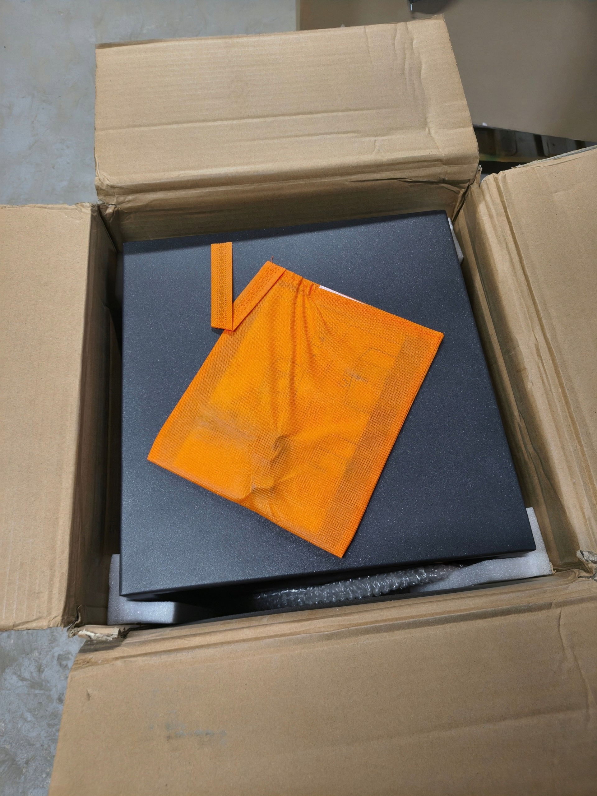 Brihard Business XL sejf na klucz 50x35x36 cm 17 kg czarny — zdjęcie 3