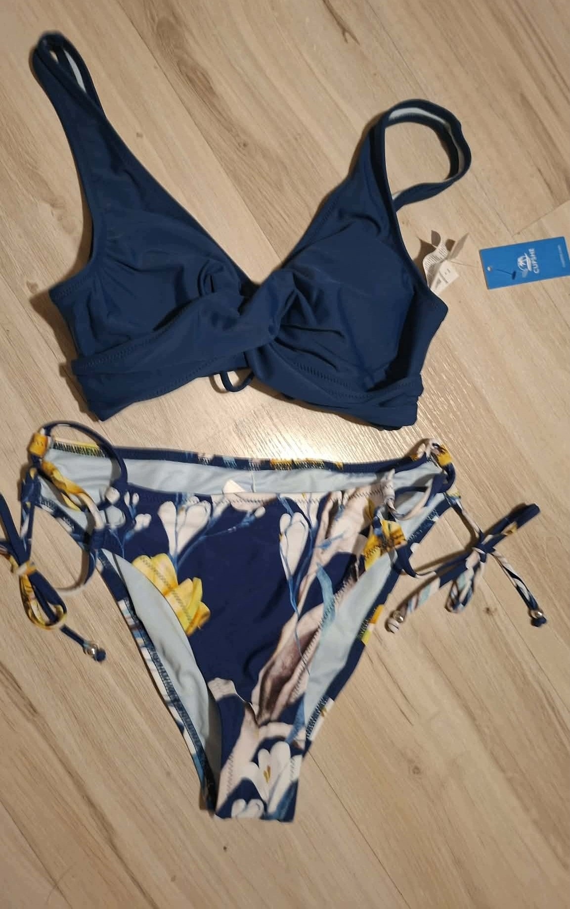 CUPSHE Dwuczęściowy Strój Kąpielowy Damski Bikini Granatowy Kwiaty Rozm. S — zdjęcie 3