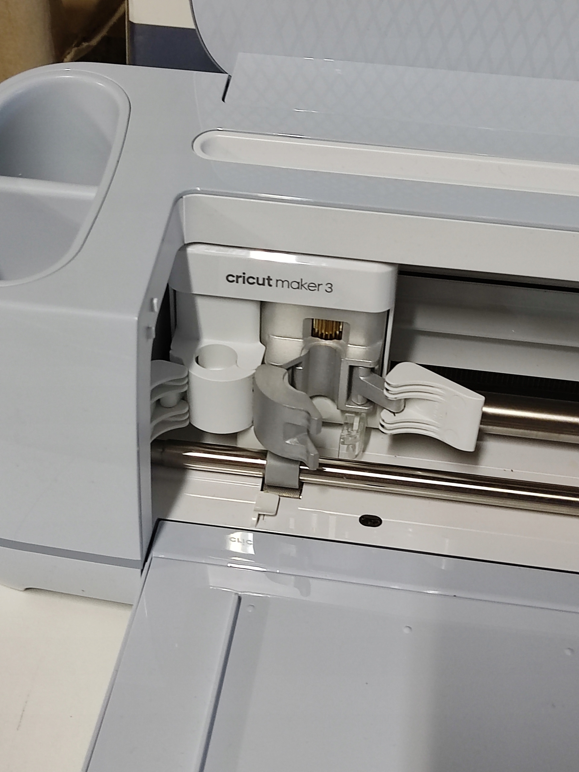 Ploter tnący Cricut Maker 3 Bluetooth USB szybkie cięcie + pudełko — zdjęcie 3