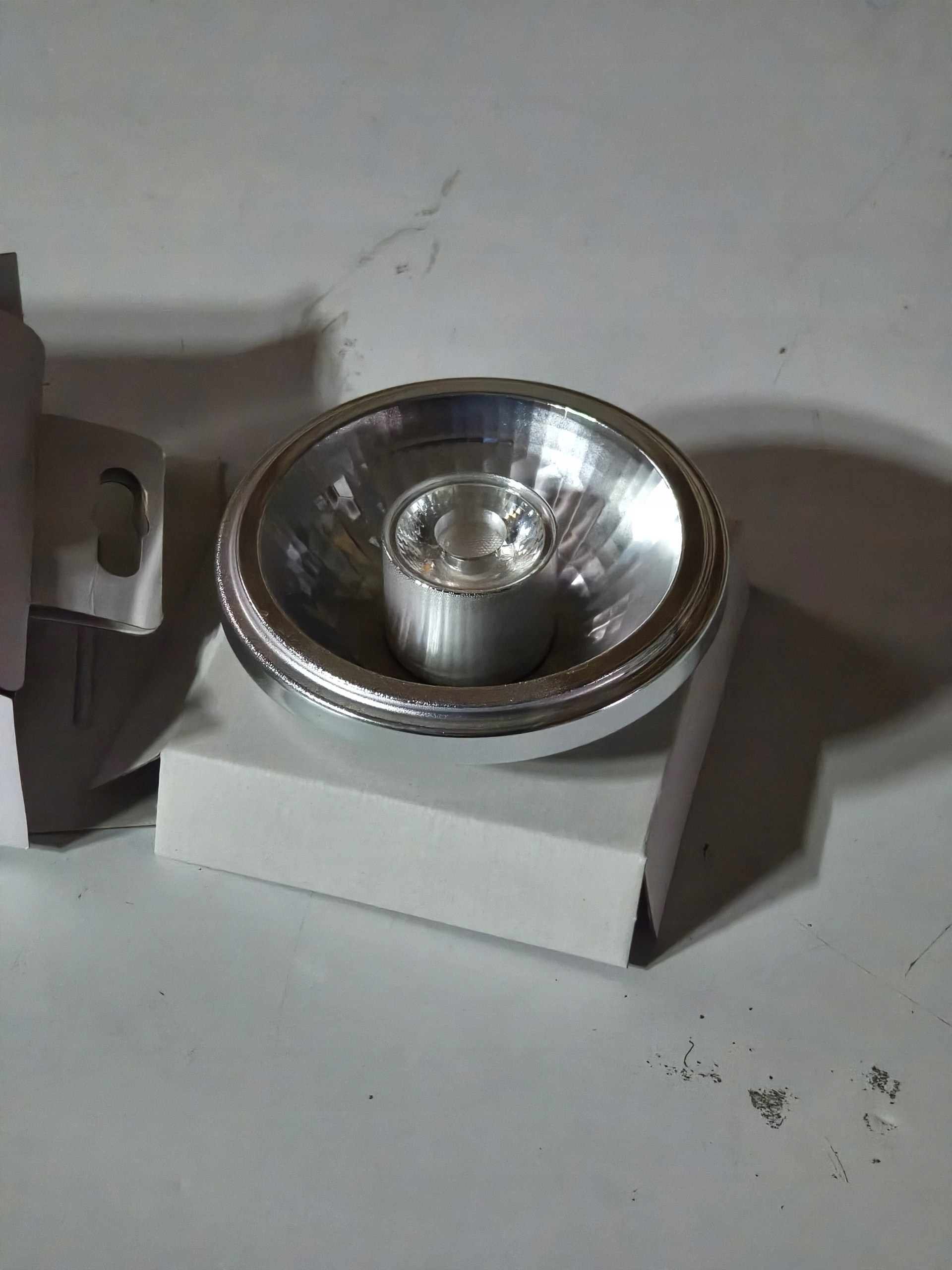 Paulmann LED G53 AR111 8W 500lm 2700K ciepła 12V zamiennik 42W — zdjęcie 6