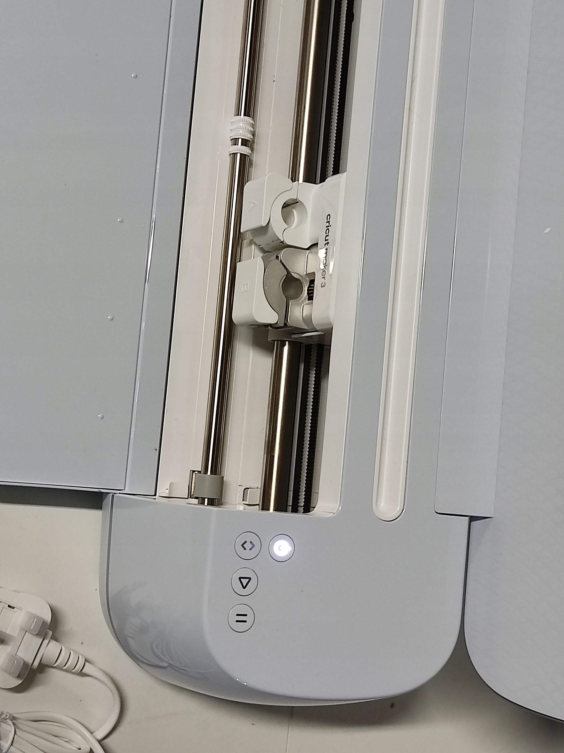 Ploter tnący Cricut Maker 3 Bluetooth USB szybkie cięcie + pudełko — zdjęcie 5