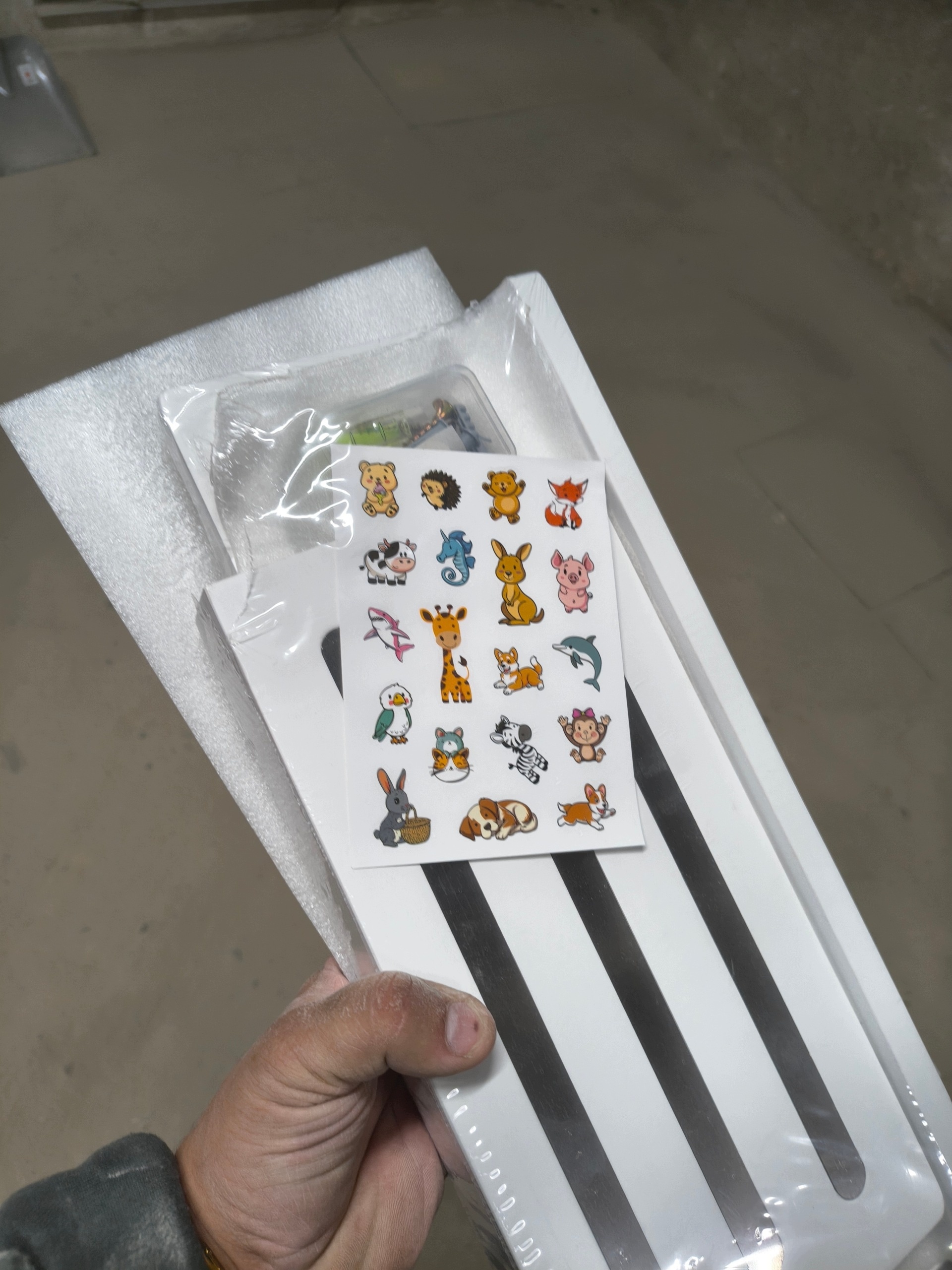 2x Półka ścienna magnetyczna organizer metalowy z magnesami biała 30 cm — zdjęcie 7