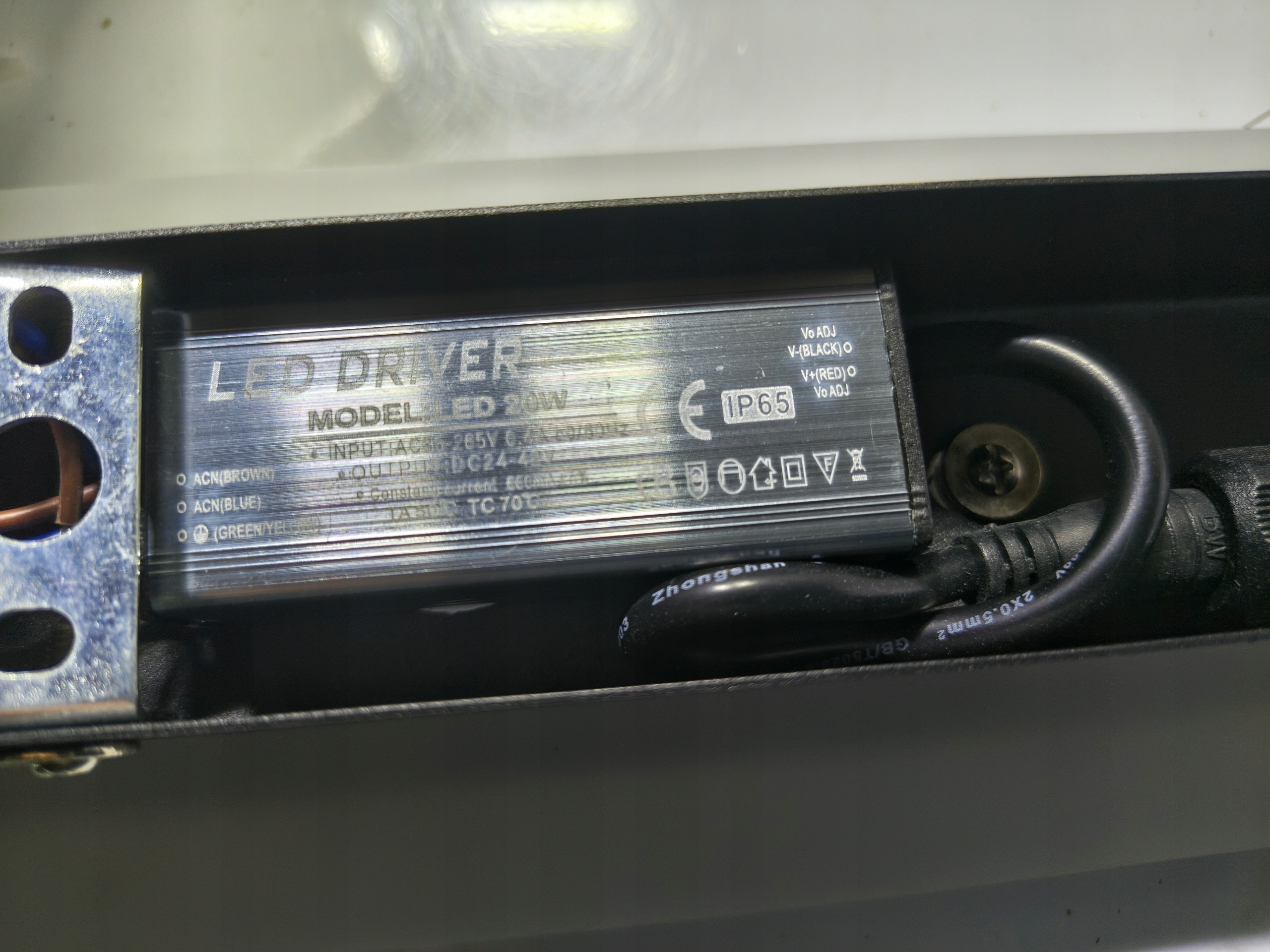 Lampa ścienna LED 40 cm Klighten Nowoczesna 20W 4000K IP65 — zdjęcie 7