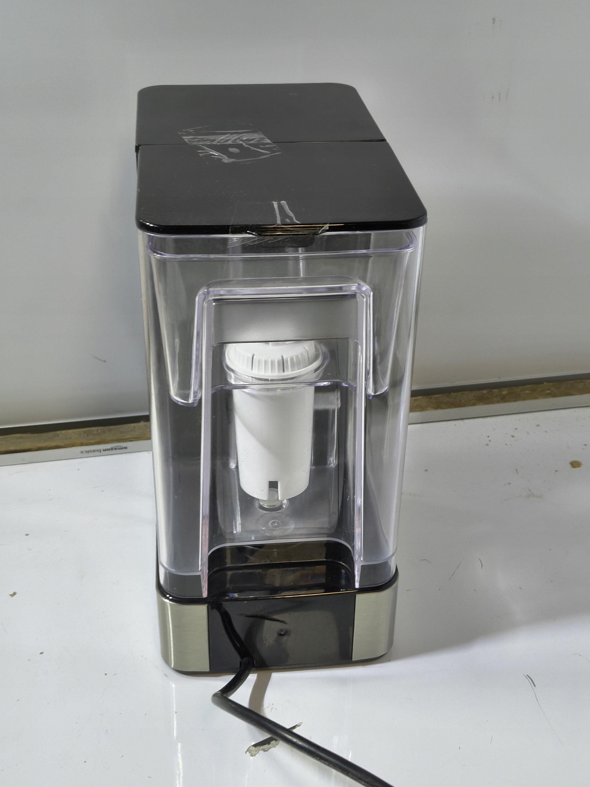 CASO HW600 Dystrybutor / podgrzewacz wody 2.7l regulacja temp — zdjęcie 6