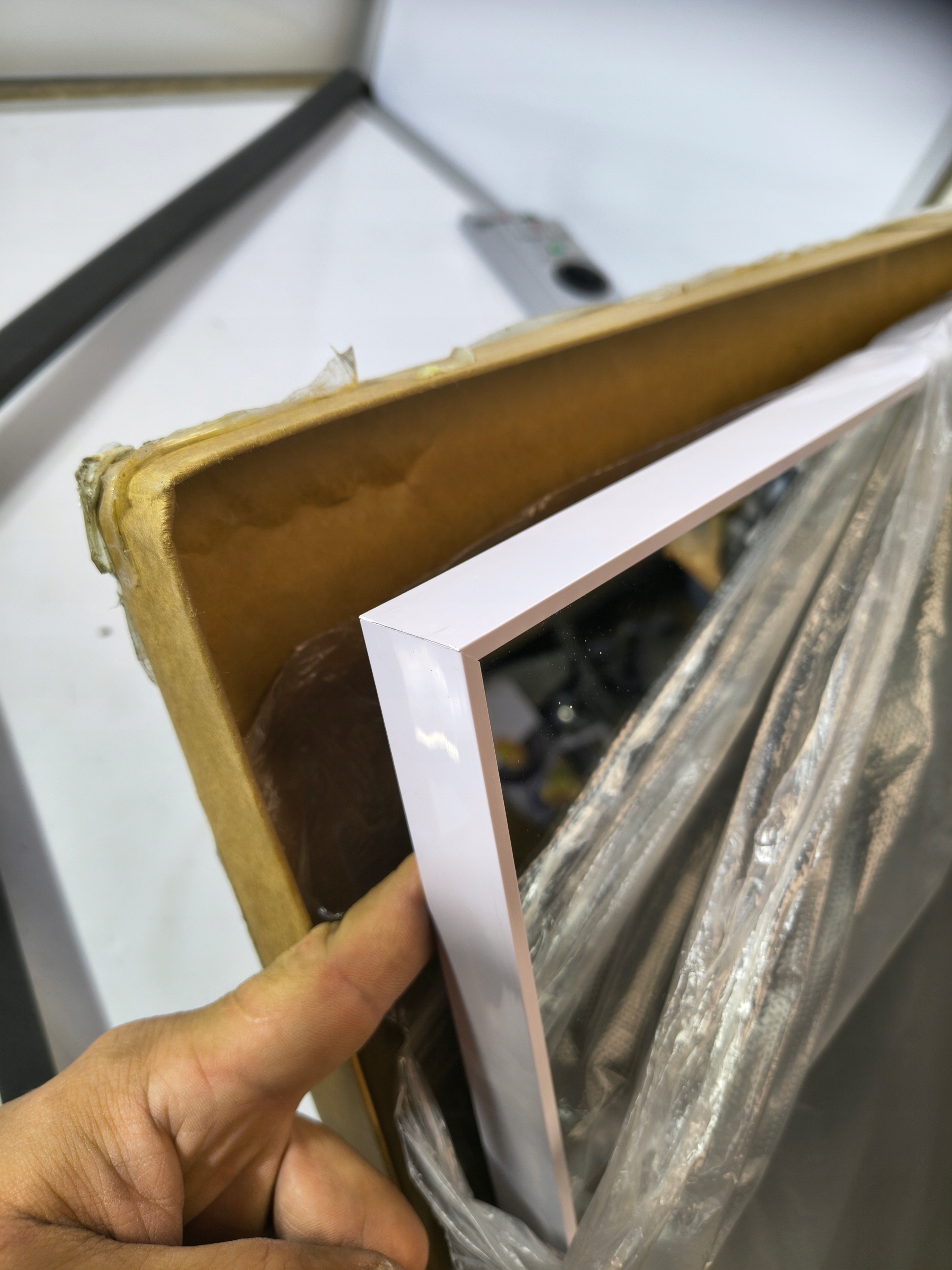 Lustro Profilmat ścienne prostokąt rama drewno 50 x 150 mcm — zdjęcie 5
