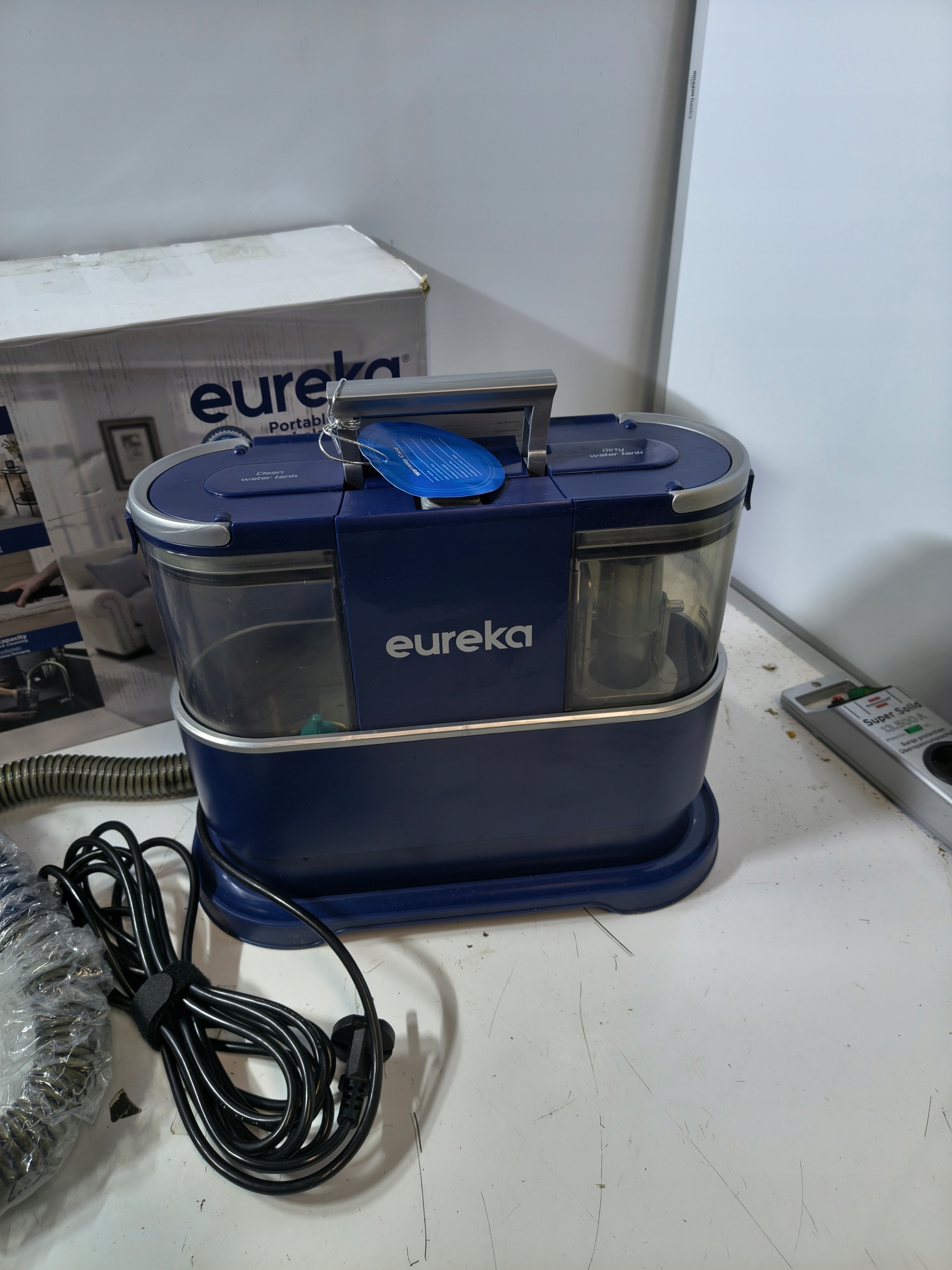 Eureka NEY100 odkurzacz piorący tapicerki dywanów ekstraktor plam 5,5ft — zdjęcie 11