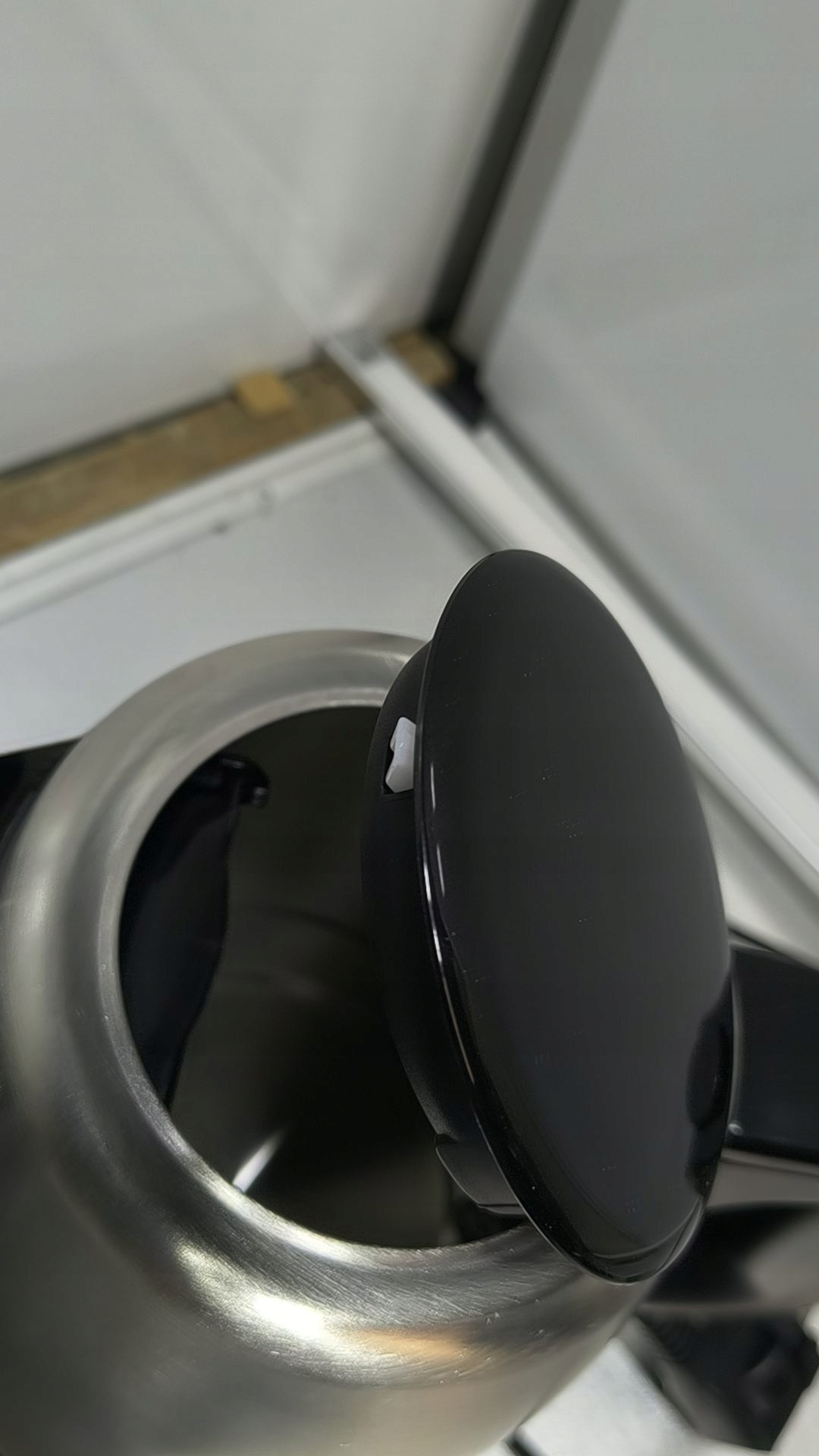 Braun czajnik elektryczny PurShine WK1500BK 1,7 l 2200 W — zdjęcie 6