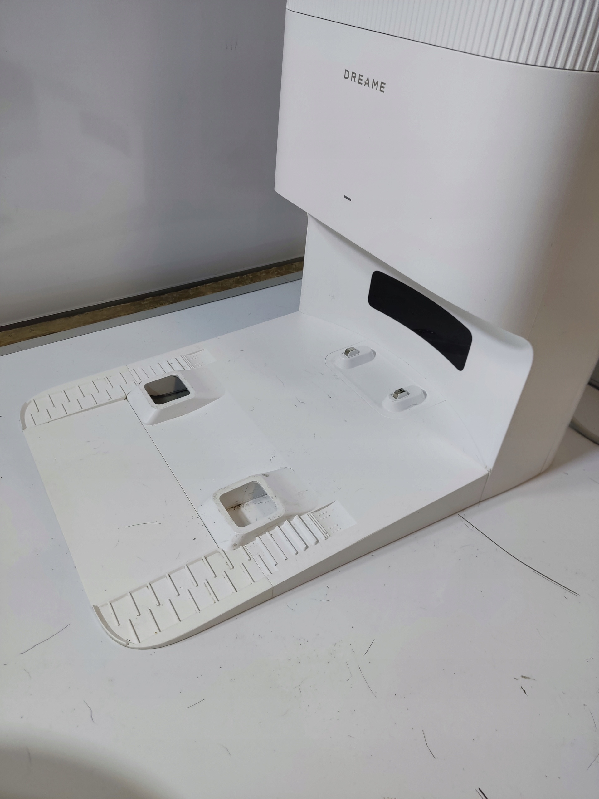 Robot sprzątający DREAME D10 Plus — zdjęcie 10