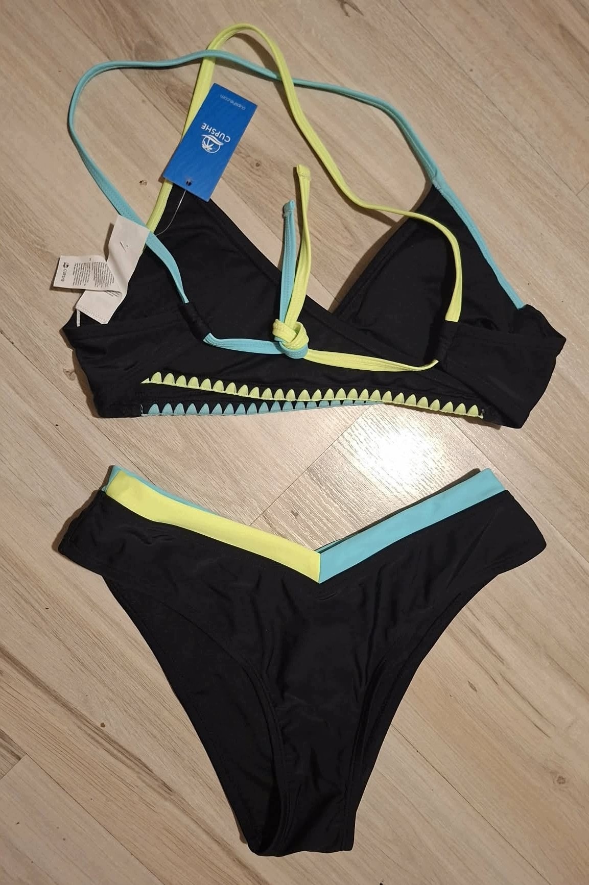 CUPSHE Bikini Damskie Czarne Dwukolorowe Strój Kąpielowy XS — zdjęcie 6