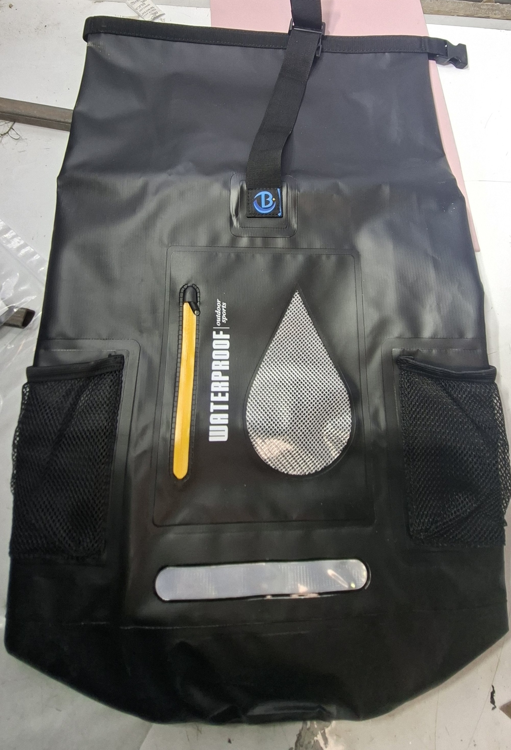 IDRYBAG Plecak wodoszczelny 30L czarny roll-top outdoor + worek 2L — zdjęcie 6
