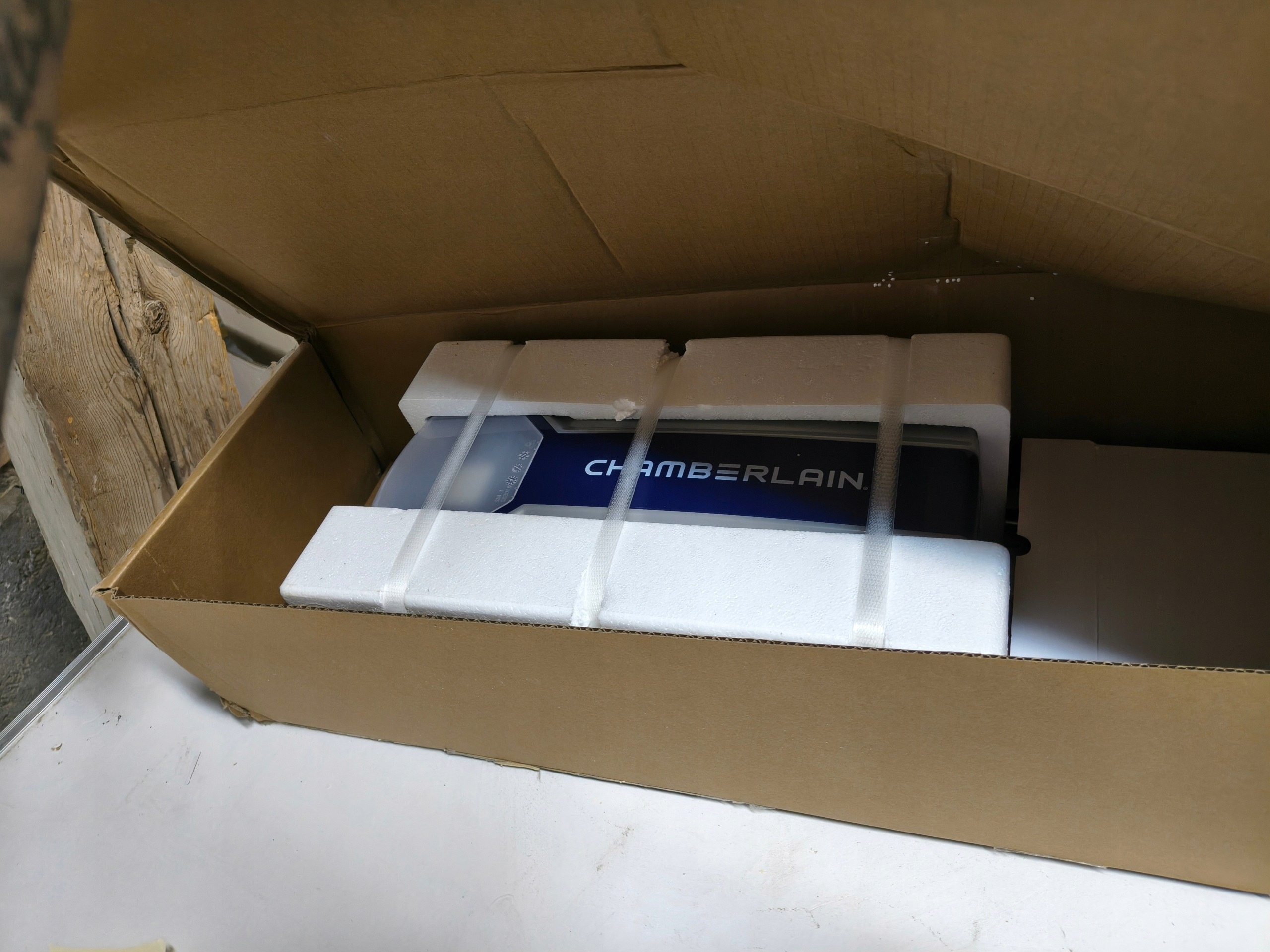 Chamberlain ML700EV Comfort napęd do bramy garażowej 700N zestaw — zdjęcie 9