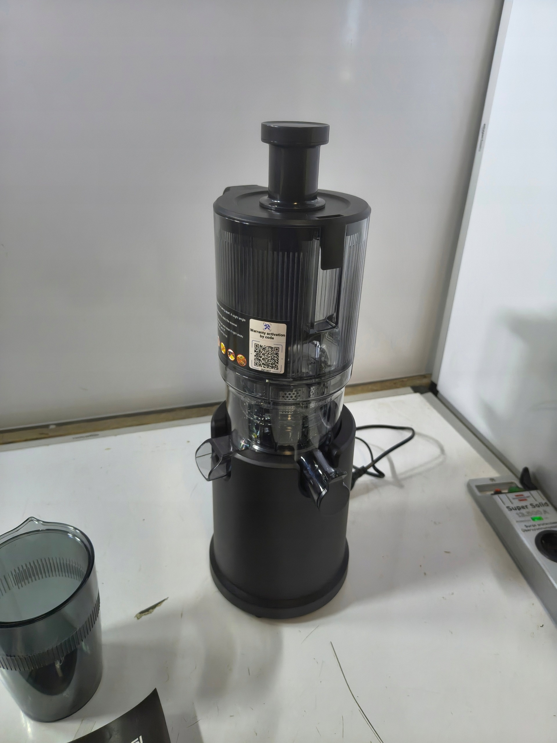 Wyciskarka wolnoobrotowa AOBOSI ZM1907B 220W BPA Free Czarna — zdjęcie 6