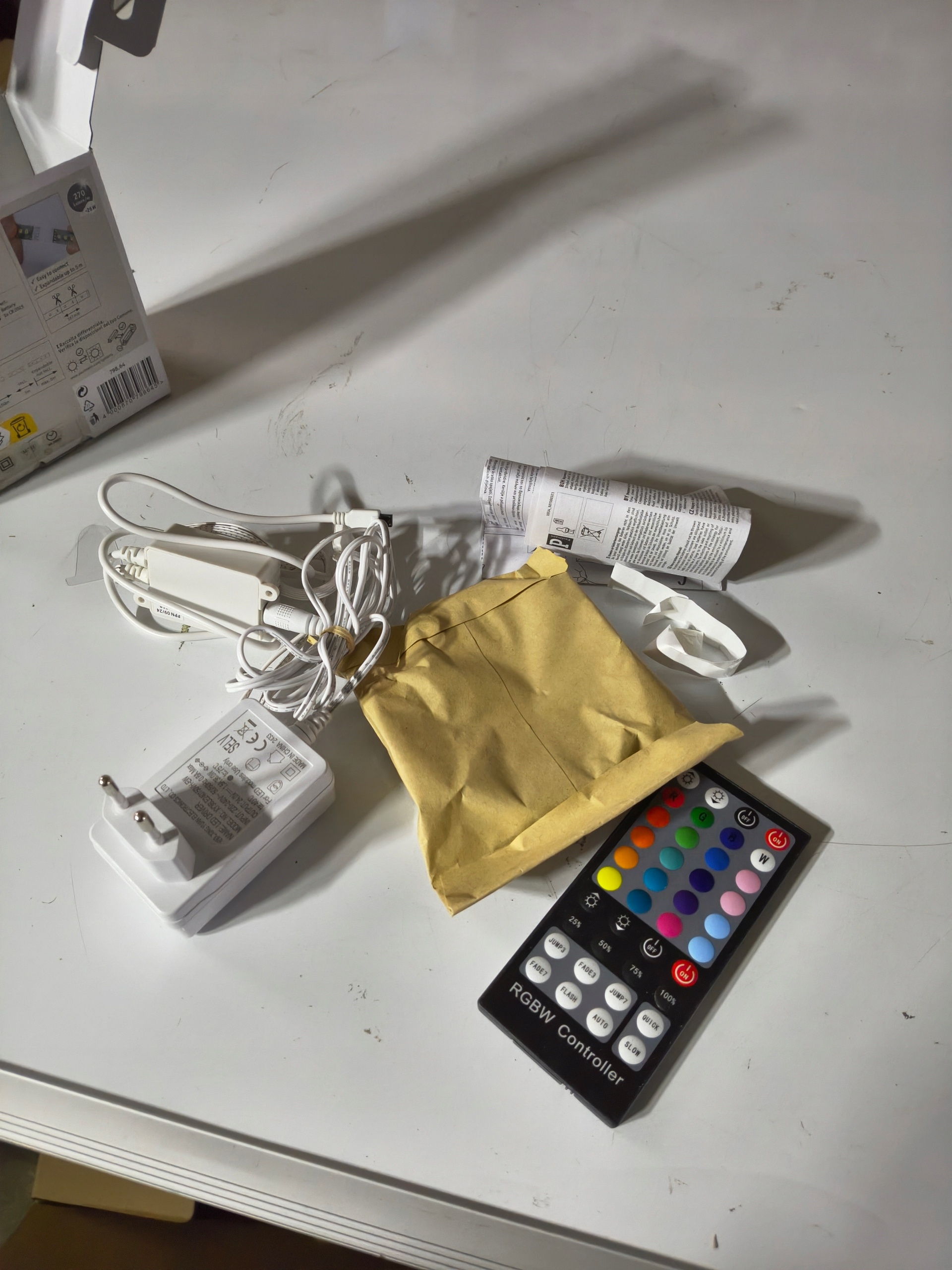 Paulmann MaxLED 250 Basic Set 3m RGBW LED 20W pilot ściemniacz zestaw — zdjęcie 6