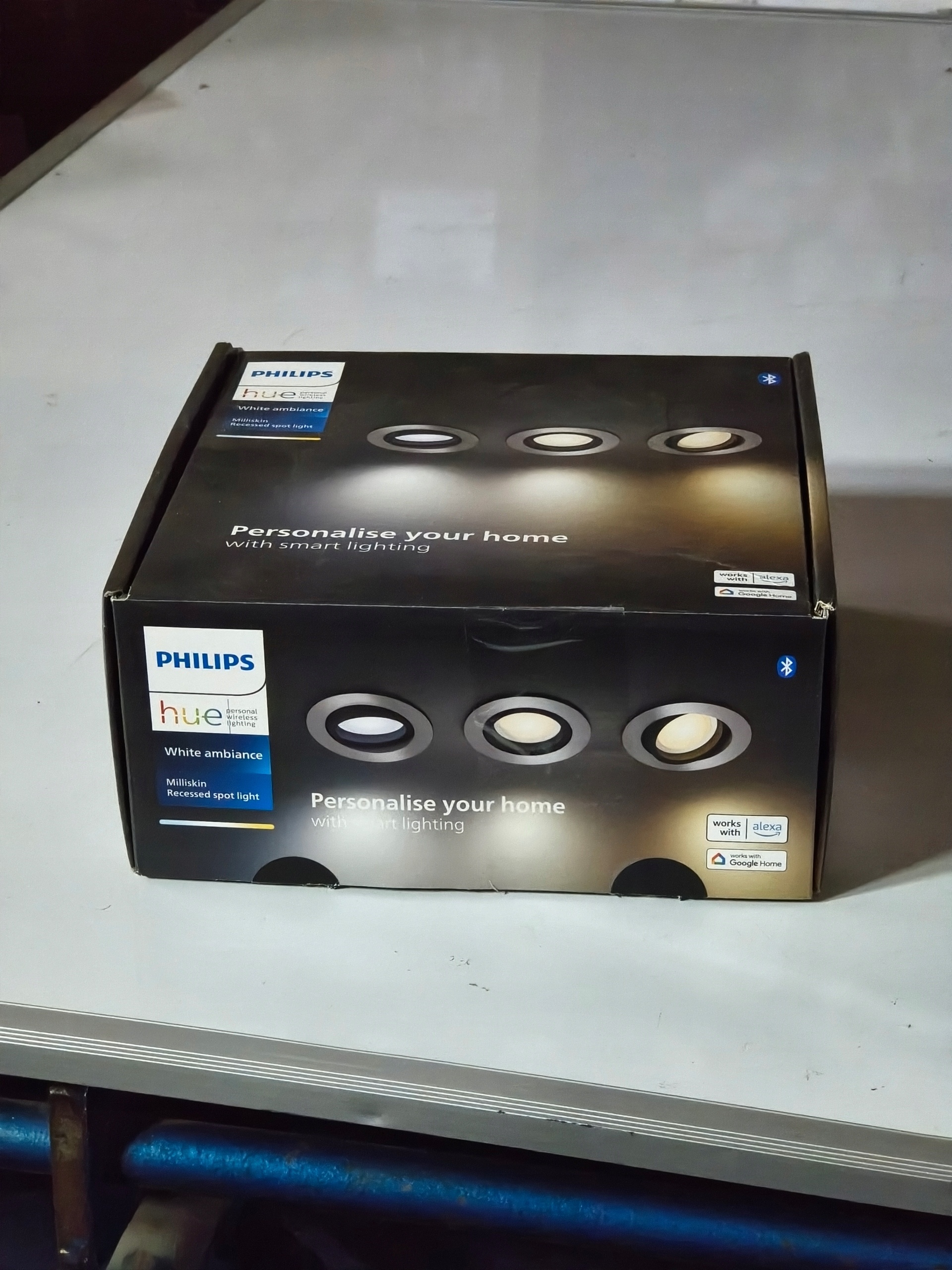 Philips Hue Milliskin White Ambiance 3xSpot LED Bluetooth ZigB Alexa Google — zdjęcie 3