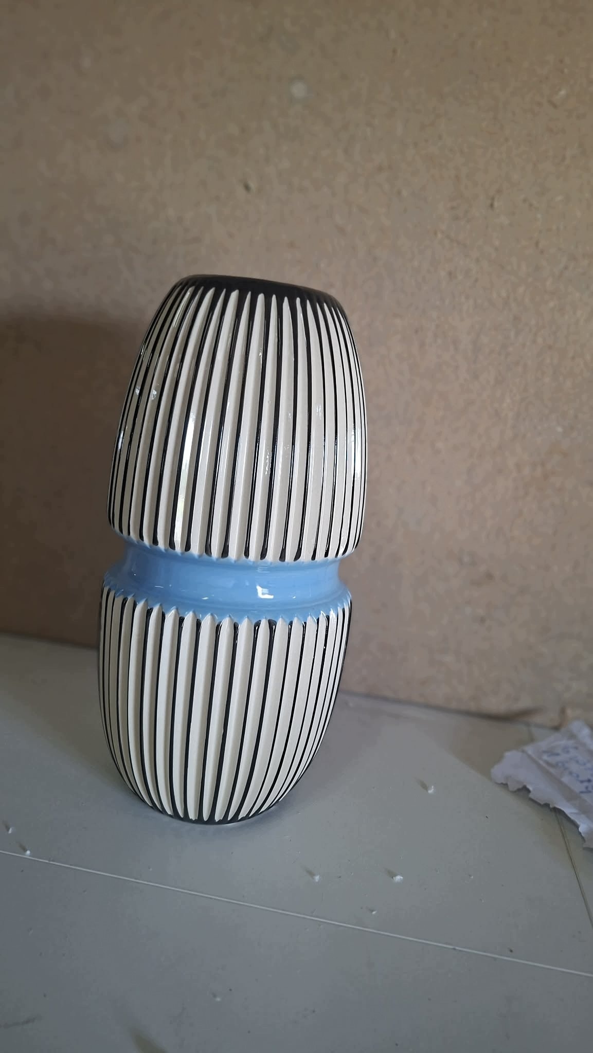 KARE DESIGN Wazon Ceramiczny Calabria Blue 31 cm Biało-Niebieski Designer — zdjęcie 5