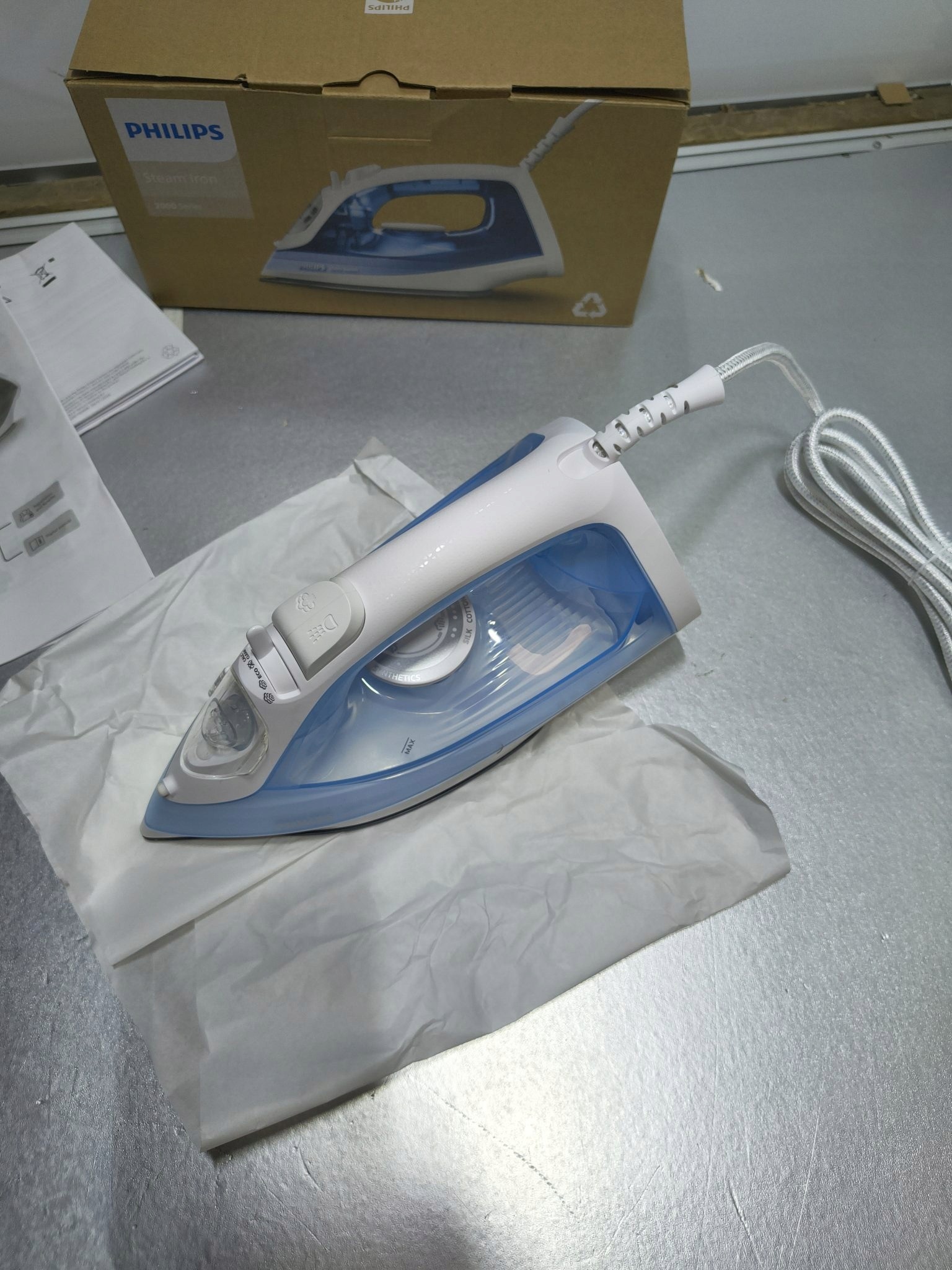 Philips żelazko parowe DST2010/20 2000 W 250 ml — zdjęcie 5