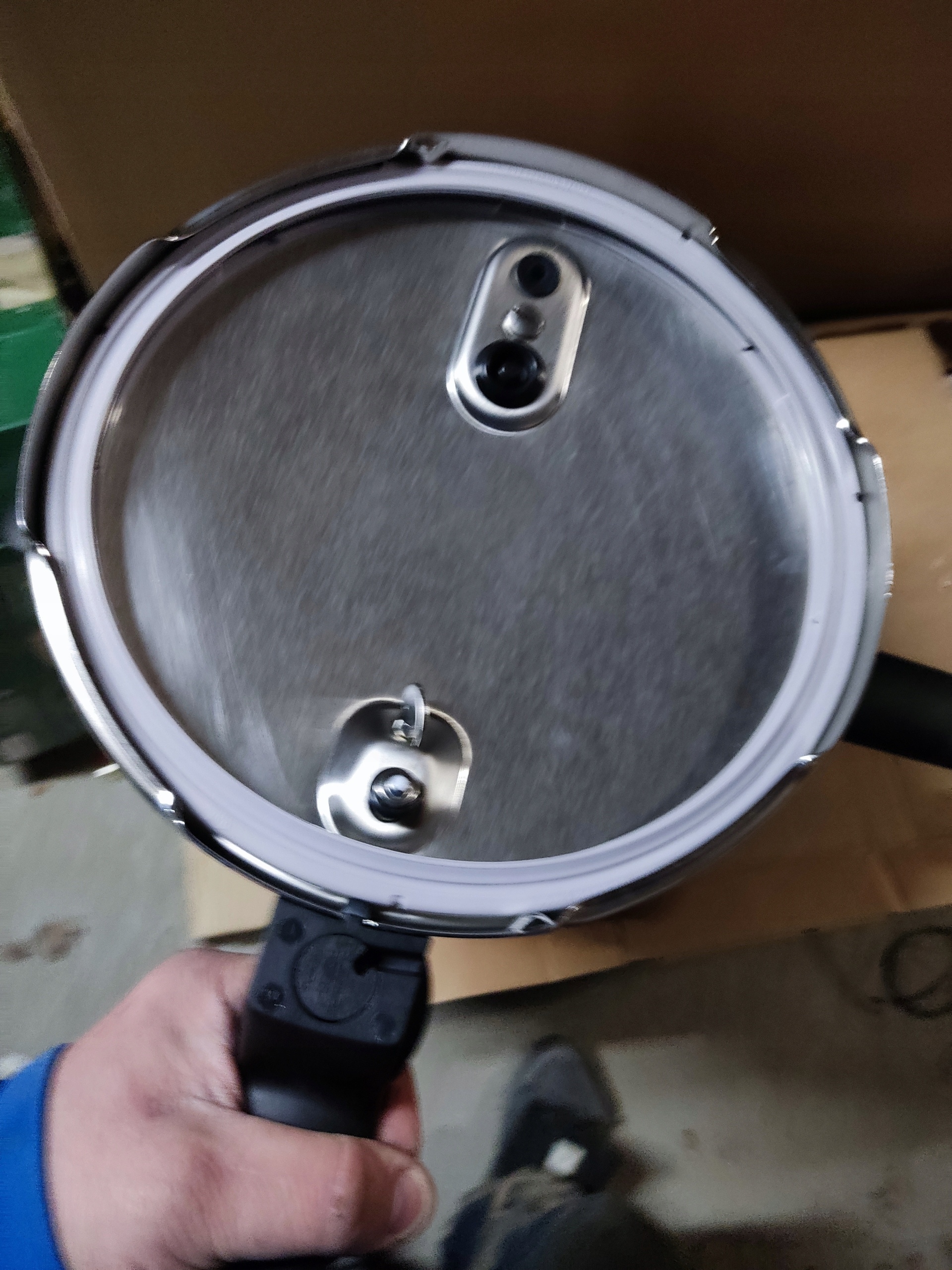 Szybkowar Fissler Vitaquick 4,5L 22cm Indukcja Stal NierdzewnaMadeinGermany — zdjęcie 7