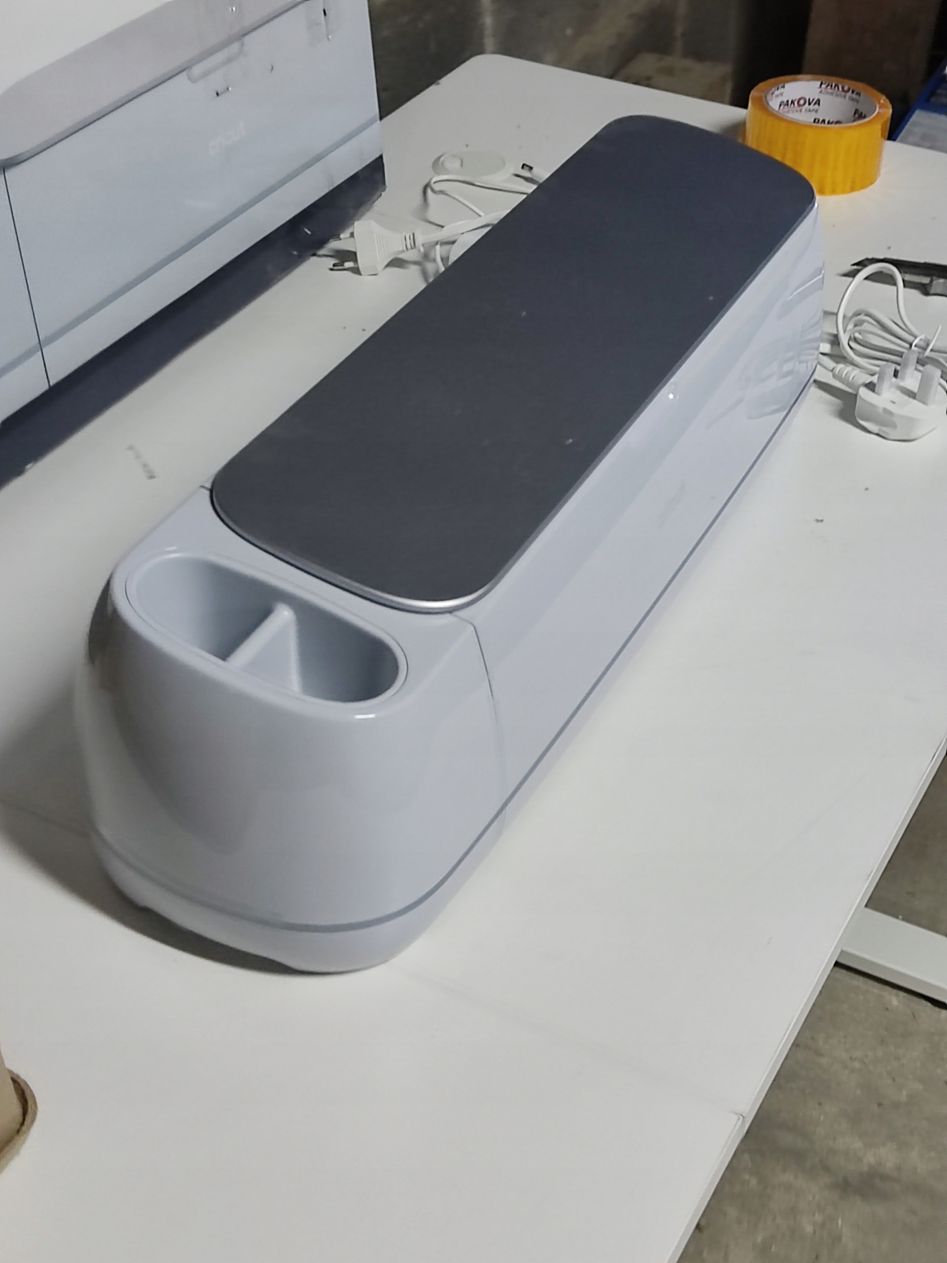 Ploter tnący Cricut Maker 3 Bluetooth USB szybkie cięcie + pudełko — zdjęcie 11