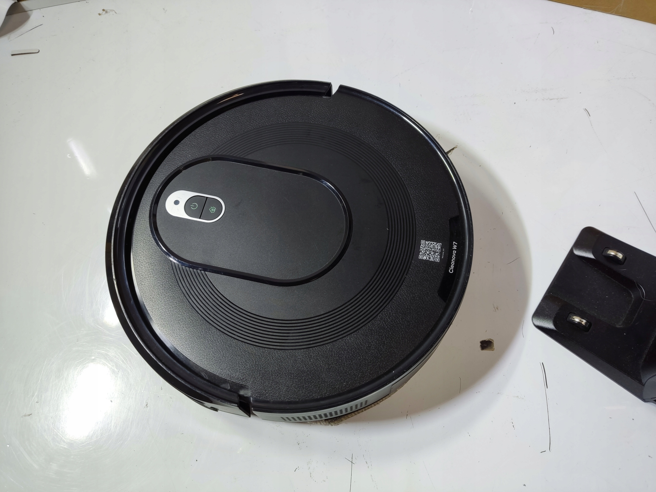 Robot sprzątający Cleanova W7 odkurzacz automatyczny mopujący WiFi — zdjęcie 7