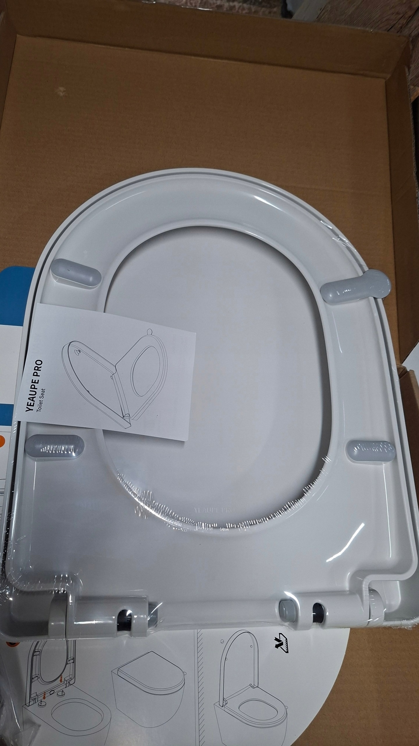 Deska sedesowa YEAHUP PRO P4016 biała WC Quick Release wolnoopadająca 175kg — zdjęcie 6
