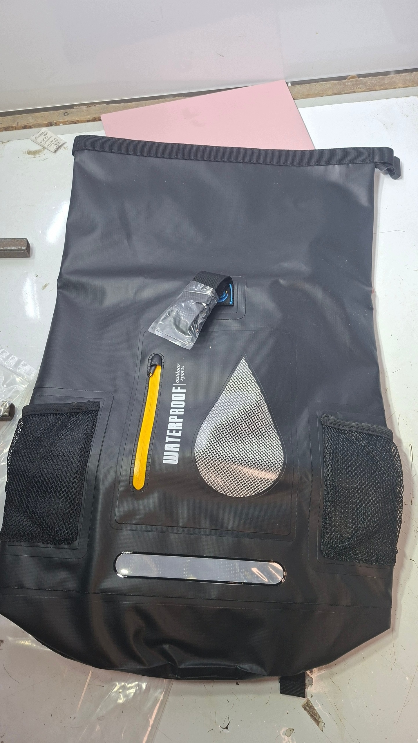 IDRYBAG Plecak wodoszczelny 30L czarny roll-top outdoor + worek 2L — zdjęcie 5