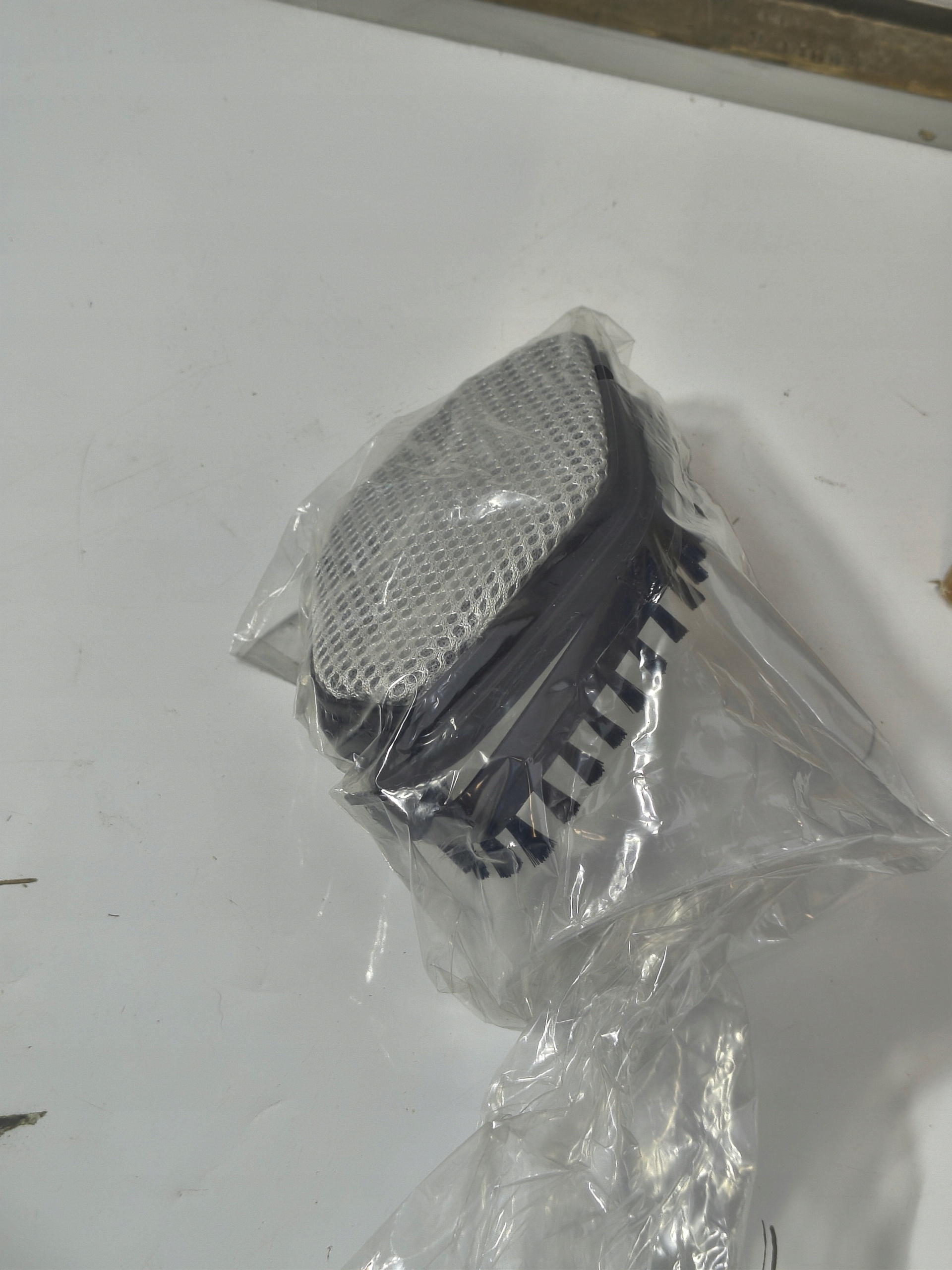 Grundig ST 7950 ręczny steamer parownica do ubrań 1600W GMS3070 — zdjęcie 8
