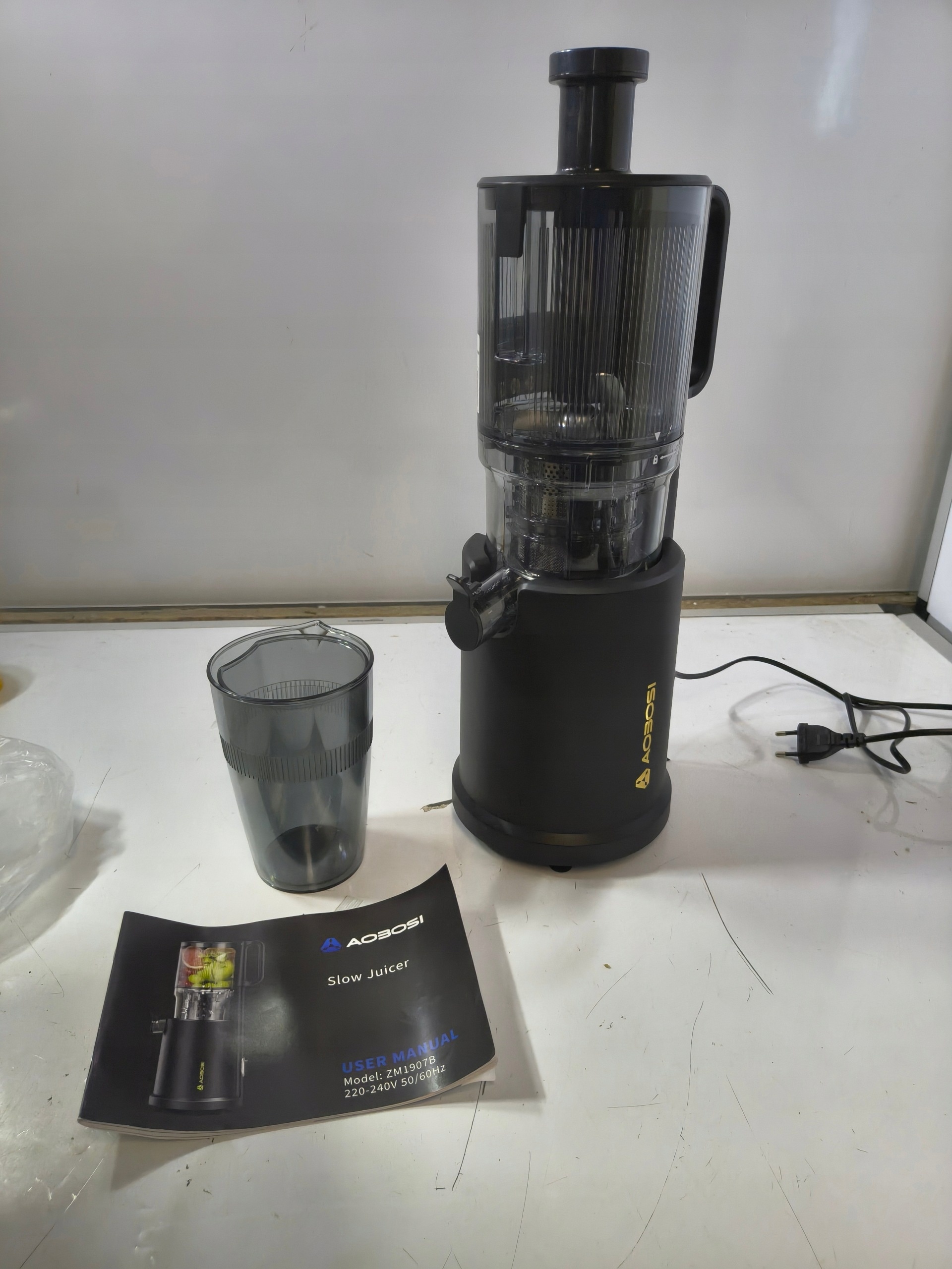 Wyciskarka wolnoobrotowa AOBOSI ZM1907B 220W BPA Free Czarna — zdjęcie 3