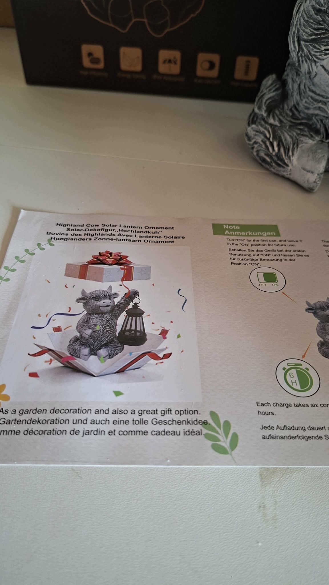 Figurka Solarna Krowa Highland z Lampionem LED Dekoracja Ogrodowa 20 cm — zdjęcie 6