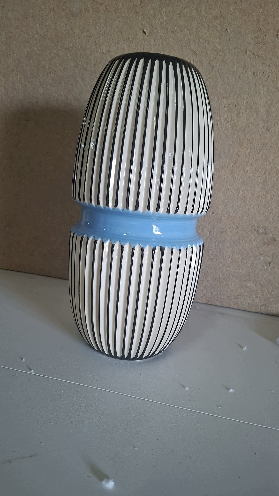 KARE DESIGN Wazon Ceramiczny Calabria Blue 31 cm Biało-Niebieski Designer — zdjęcie 3
