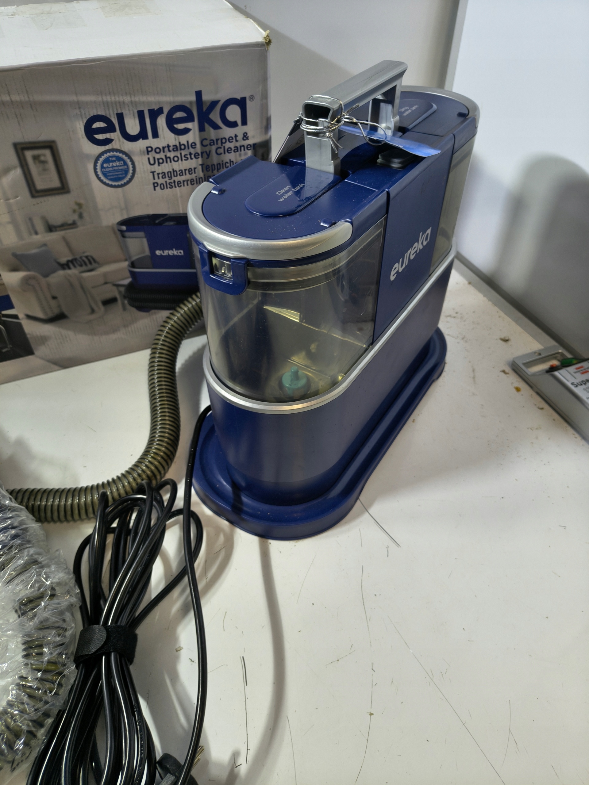 Eureka NEY100 odkurzacz piorący tapicerki dywanów ekstraktor plam 5,5ft — zdjęcie 10