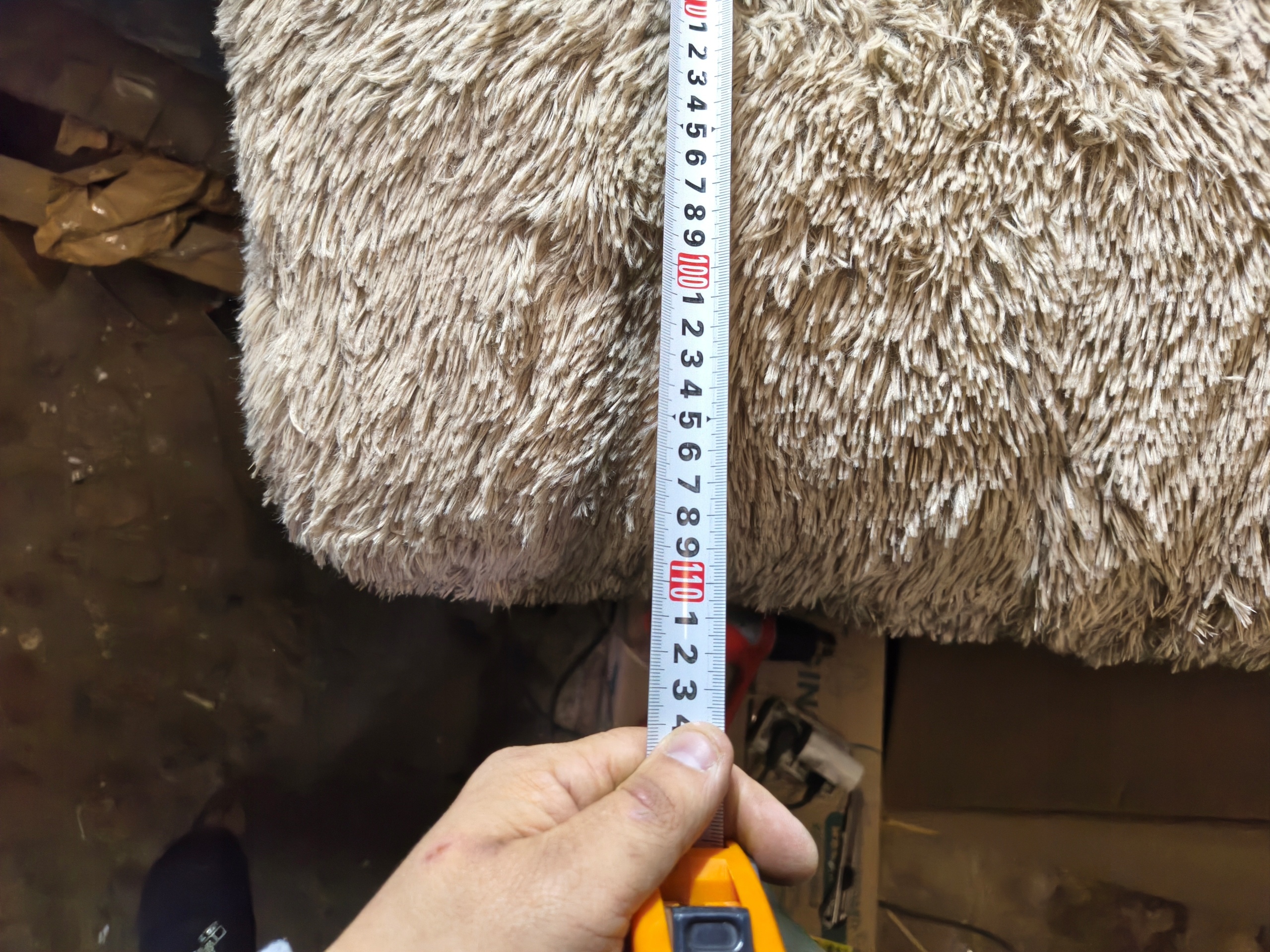 Legowisko dla psa duże 100x70cm miękkie pluszowe mata beżowa antypoślizgowe — zdjęcie 6