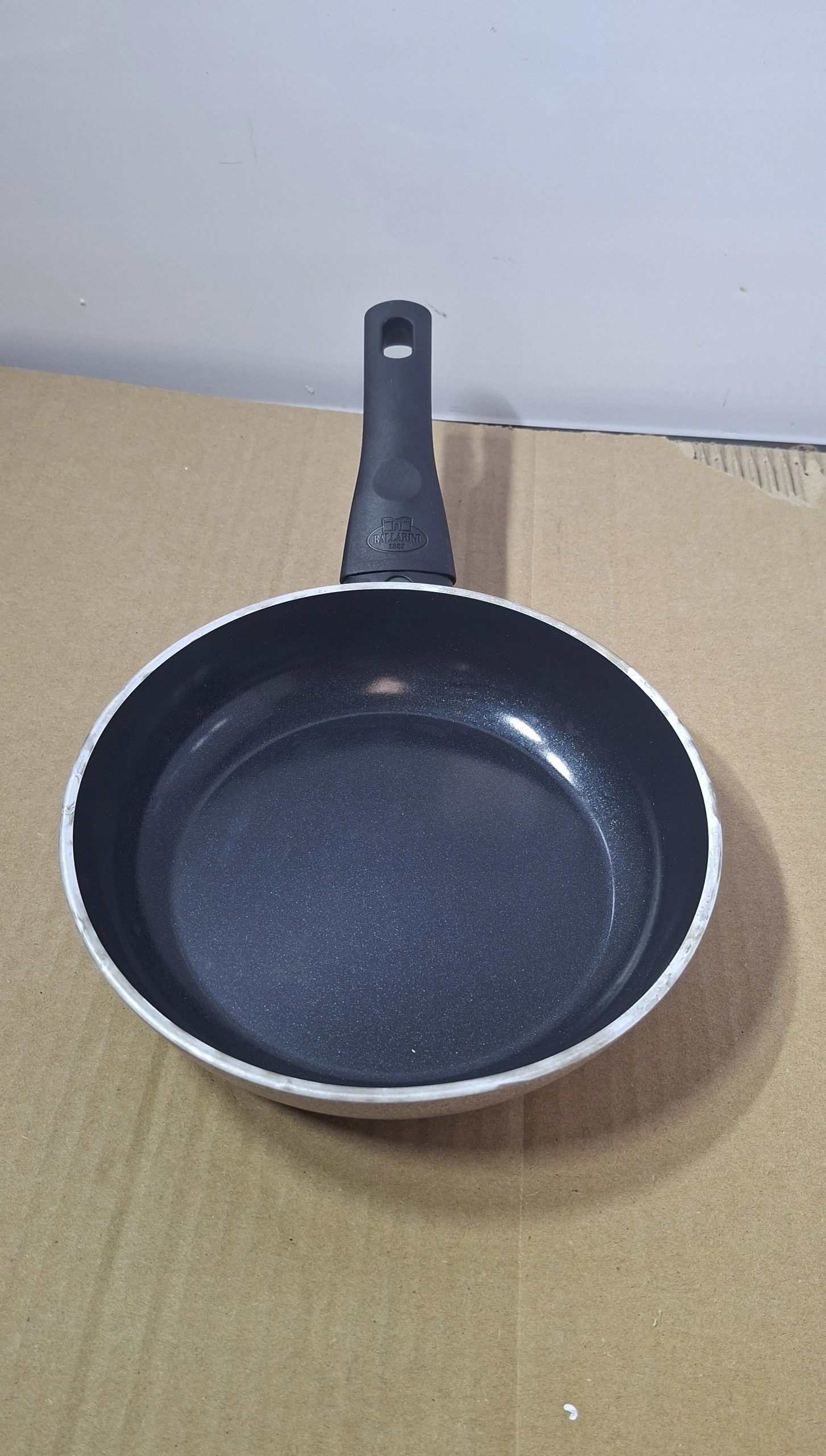 Ballarini patelnia 20 cm nieprzywierająca czarna — zdjęcie 6