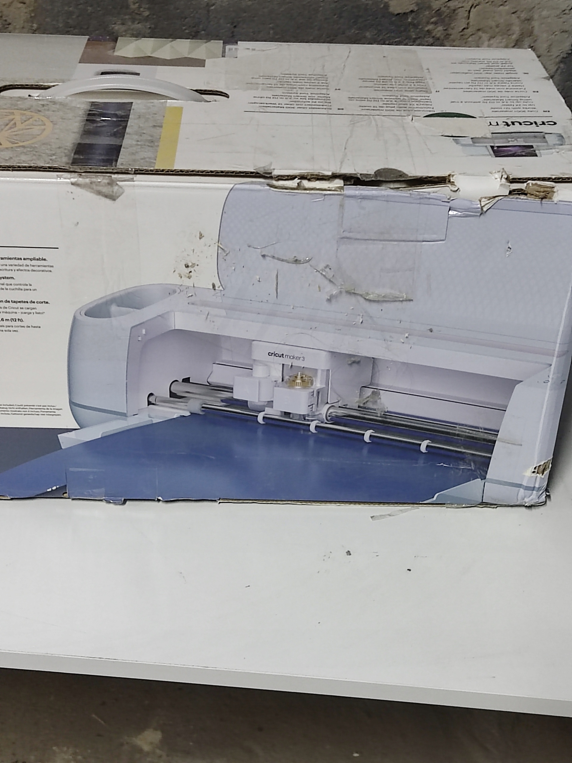Ploter tnący Cricut Maker 3 Bluetooth USB szybkie cięcie + pudełko — zdjęcie 6