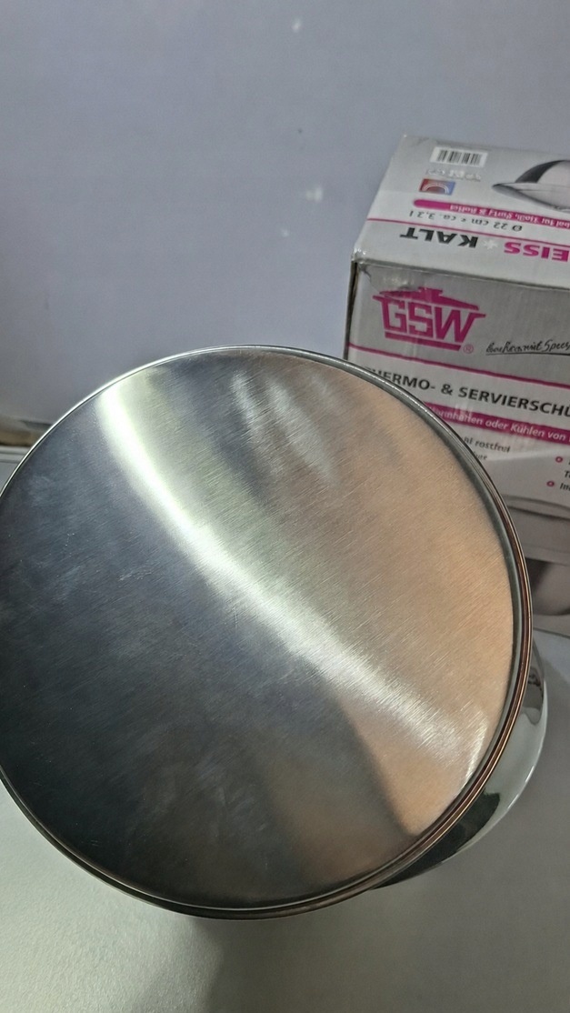 GSW Miska termiczna 3,2 l stal nierdzewna z pokrywą 22 cm — zdjęcie 7