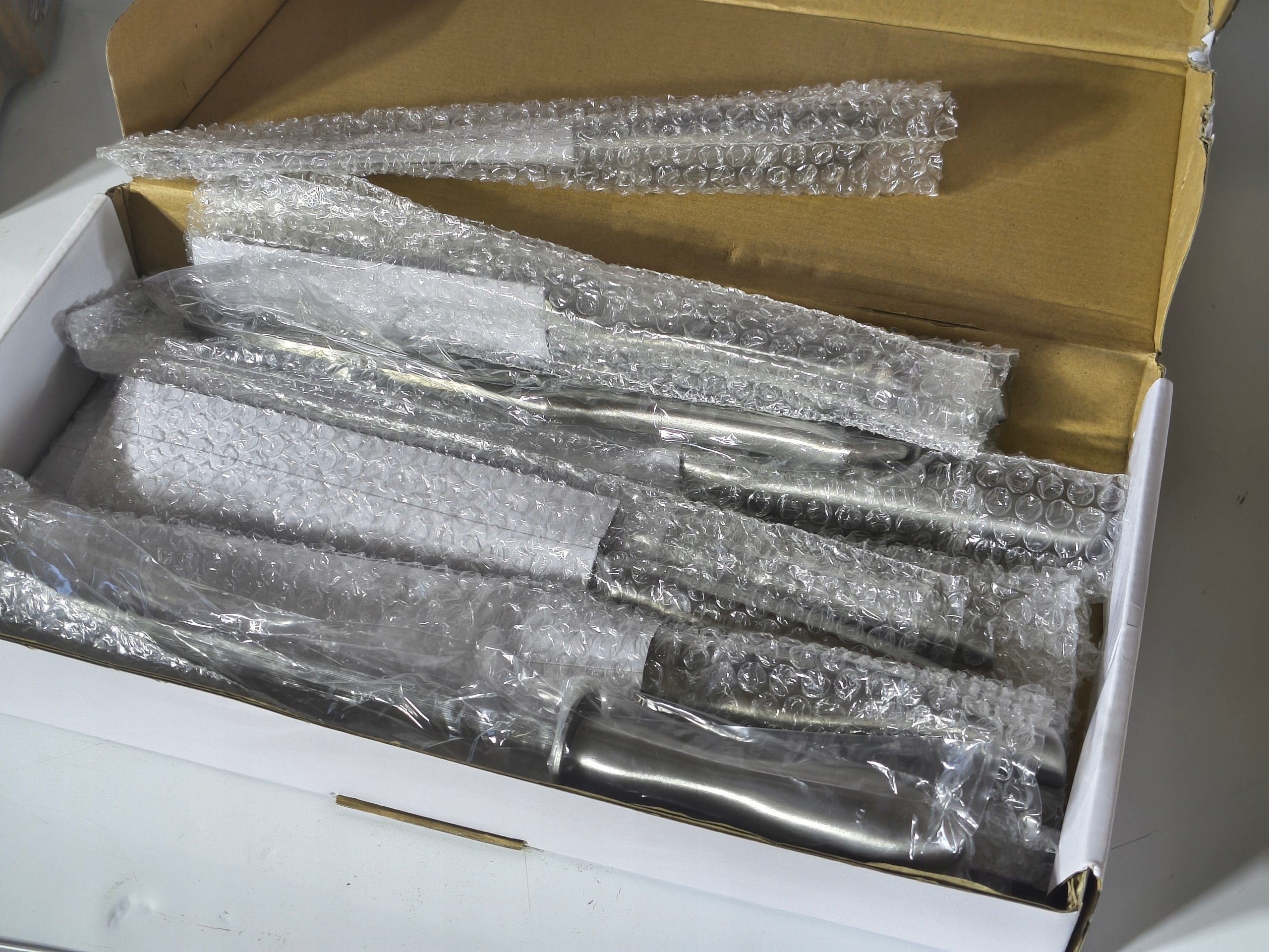Zestaw noży kuchennych DDF iohEF 16 el. + blok drewniany stal nierdzewna — zdjęcie 8
