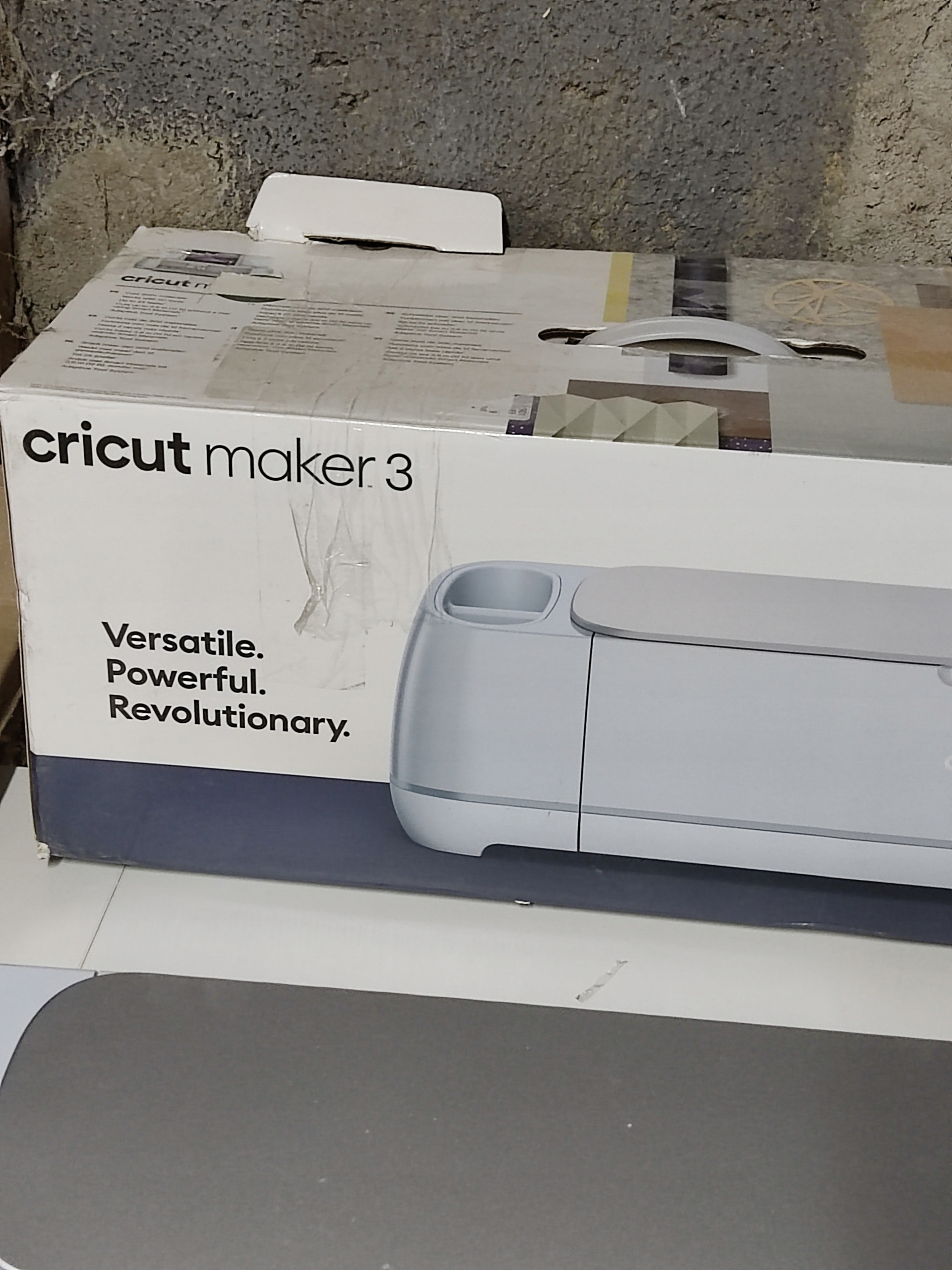 Ploter tnący Cricut Maker 3 Bluetooth USB szybkie cięcie + pudełko — zdjęcie 9